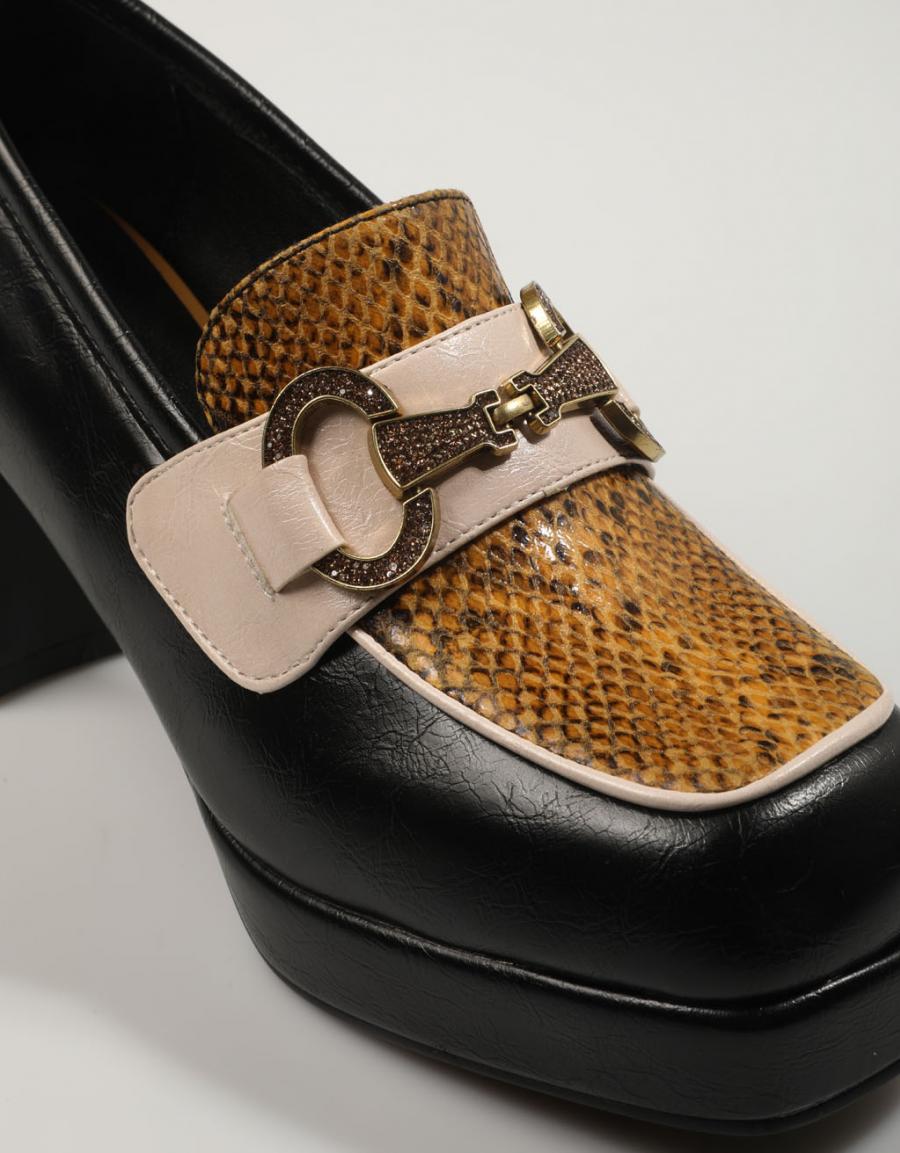 ZAPATOS VESTIR NOA HARMON GIGI 9538 en color Negro