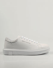 ZAPATILLAS ARMANI EXCHANGE XUX123 en color Blanco