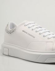 ZAPATILLAS ARMANI EXCHANGE XUX123 en color Blanco