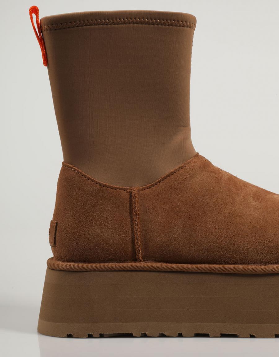 BOTINES UGG W CLASSIC DIPPER en color Cuero