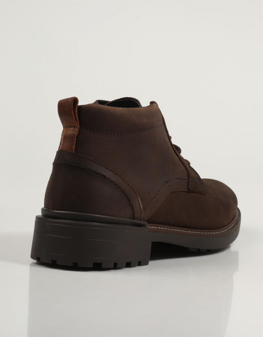 BOTINES FREELANCE 4053 en color Marron