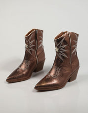 BOTINES LA STRADA 2203459 en color Bronce
