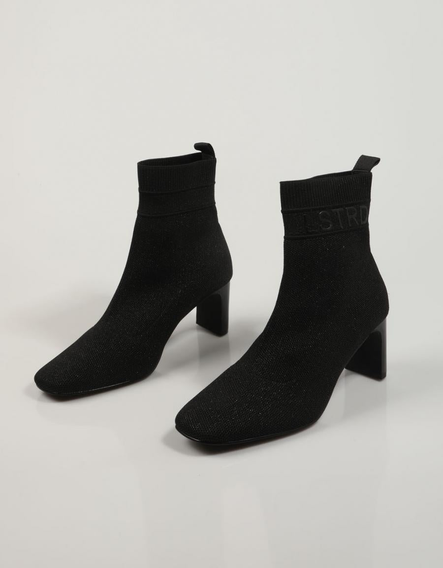 BOTINES LA STRADA 2101725 en color Negro