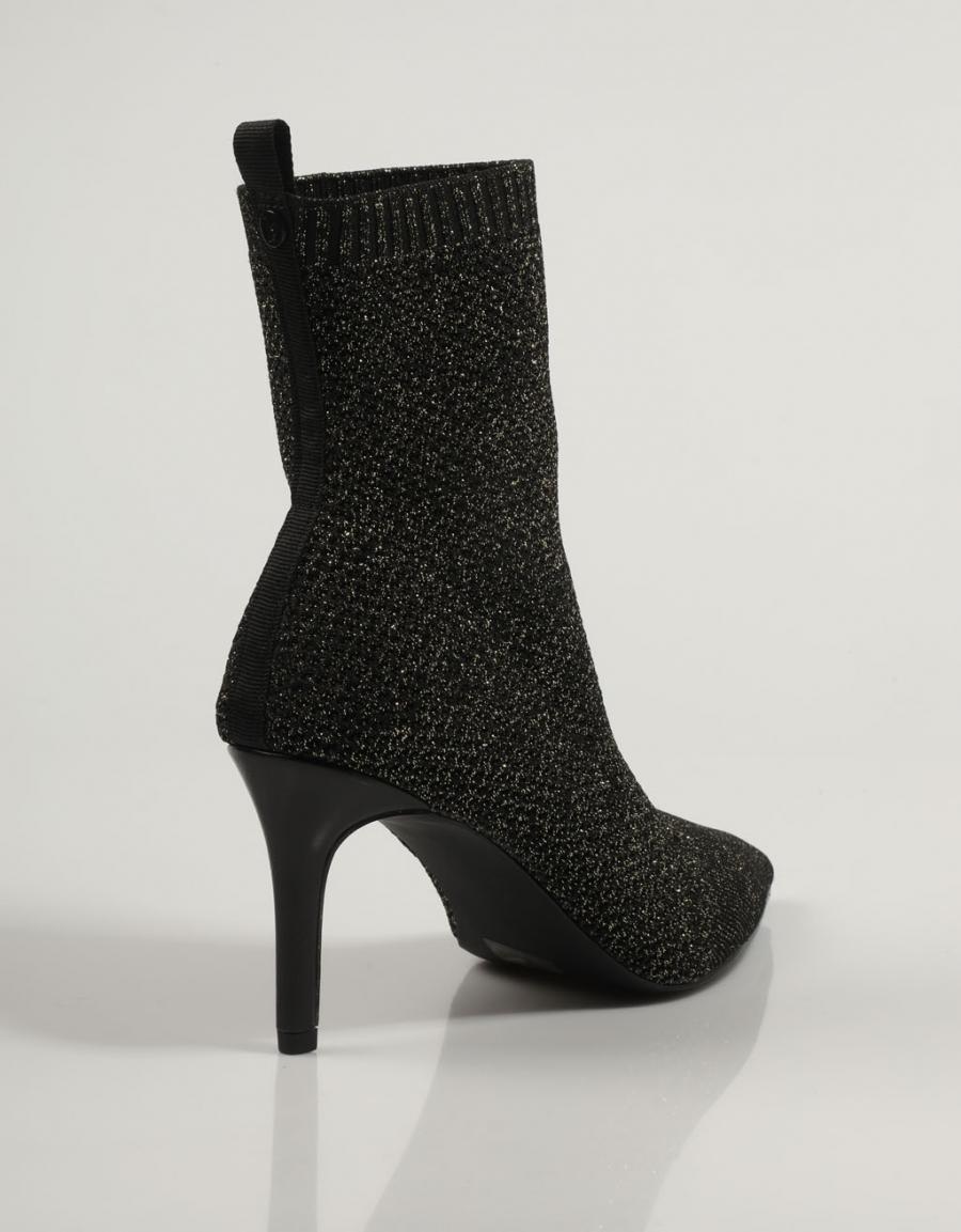 BOTINES LA STRADA 2101724 en color Negro