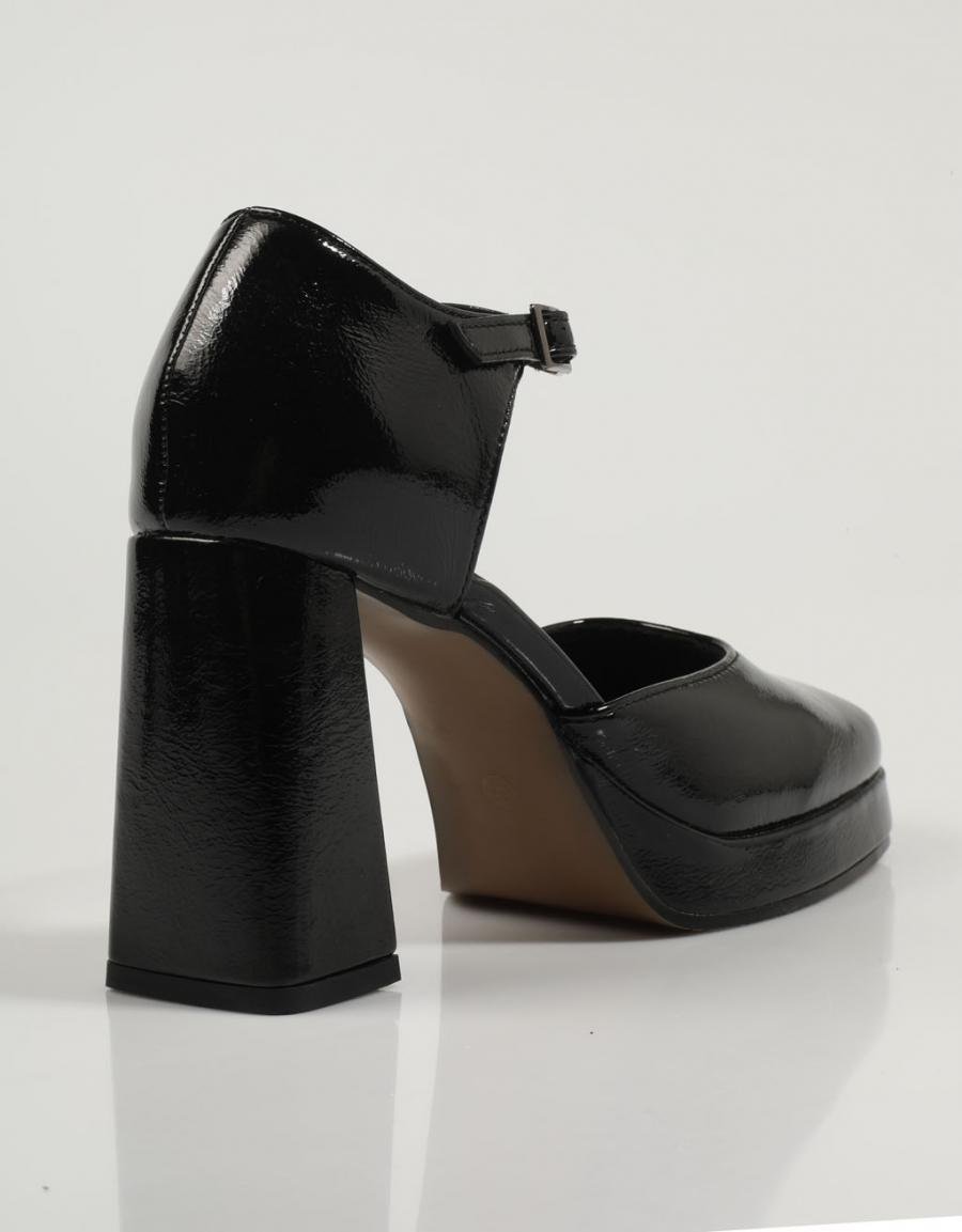 ZAPATOS VESTIR ISTERIA 23172 en color Negro