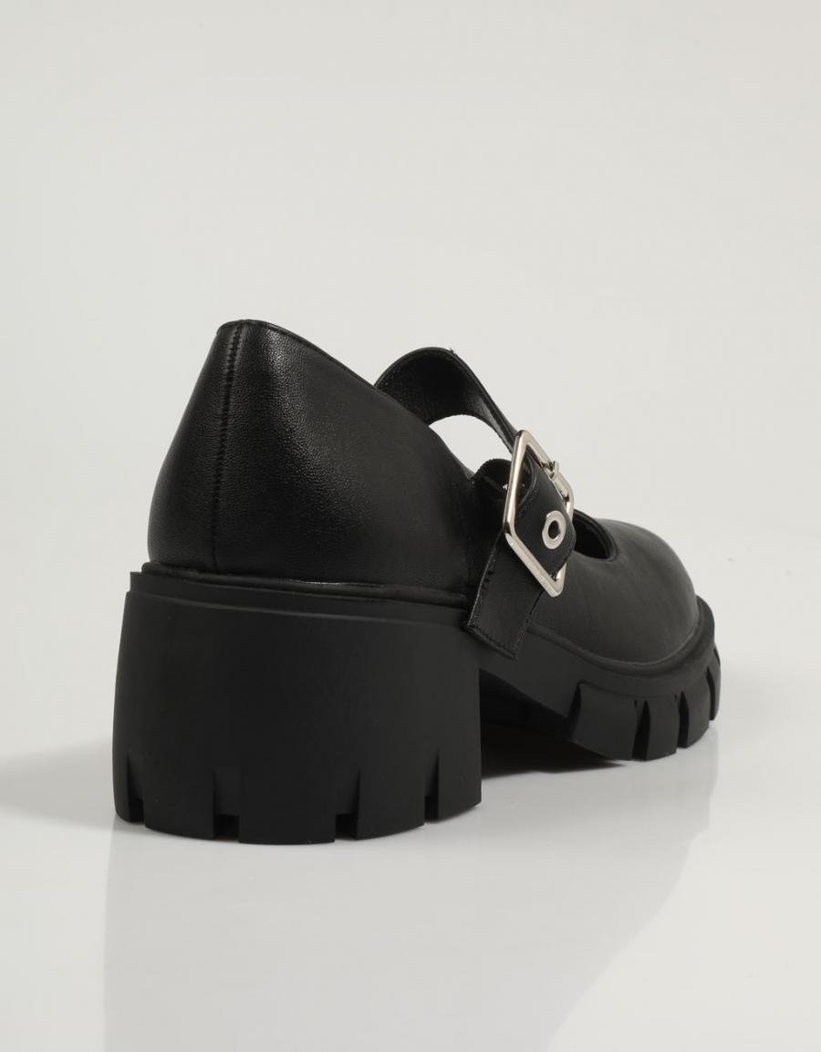 ZAPATOS SPORT DNG DZS25110 en color Negro