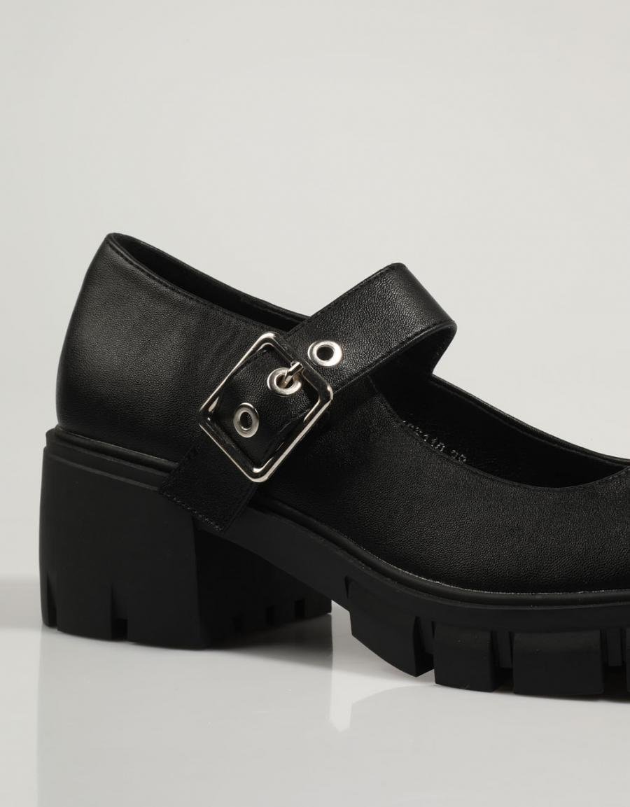 ZAPATOS SPORT DNG DZS25110 en color Negro