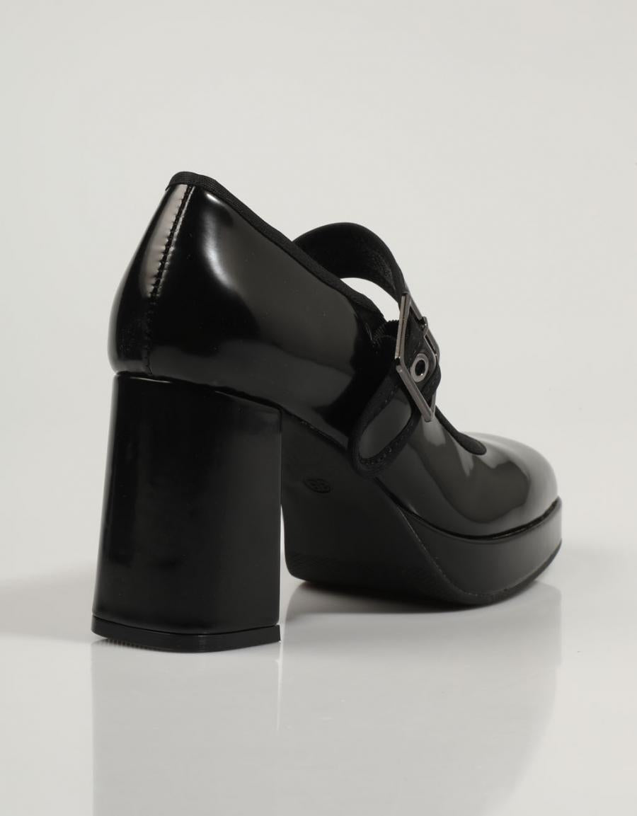 ZAPATOS VESTIR DNG DZS25138 en color Negro