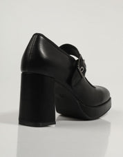 ZAPATOS VESTIR DNG DZS25139 en color Negro