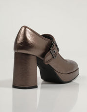 ZAPATOS VESTIR DNG DZS25138 en color Bronce