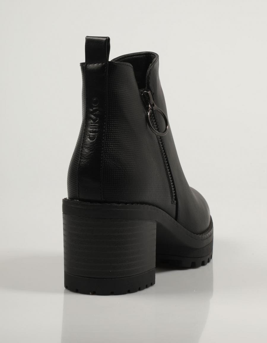 BOTINES CHIKA10 PILAR 16 en color Negro