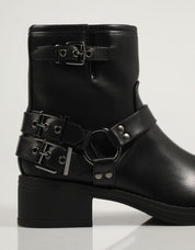 BOTINES STAY 82-1987 en color Negro