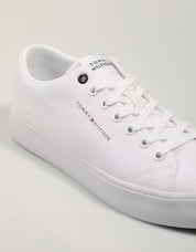 ZAPATILLAS TOMMY HILFIGER TH HI VULC LOW CANVAS en color Blanco