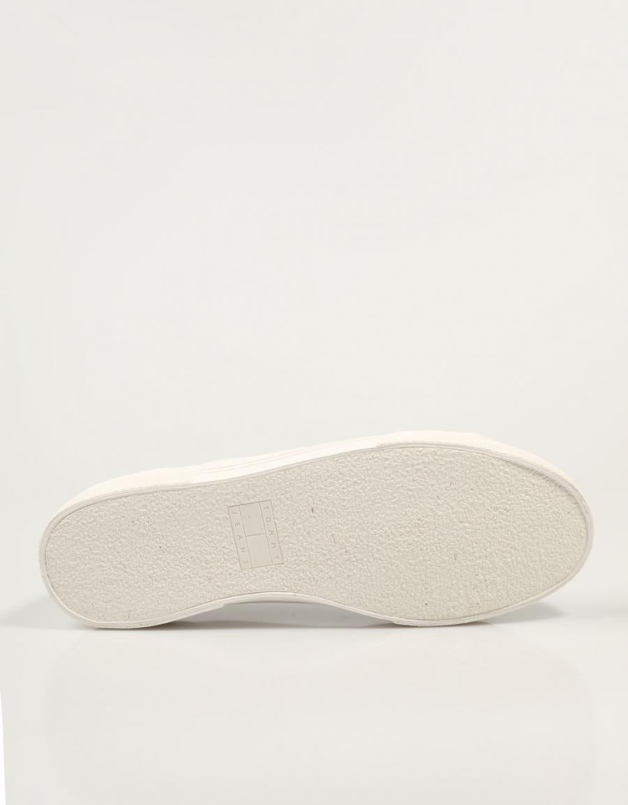 ZAPATILLAS TOMMY HILFIGER LACE en color Blanco