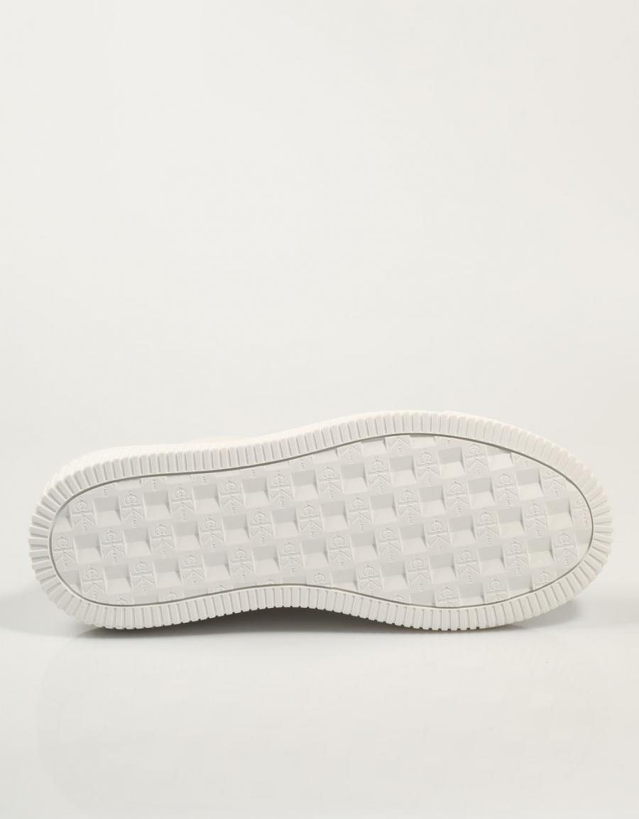 ZAPATILLAS CALVIN KLEIN CHUNKY en color Blanco