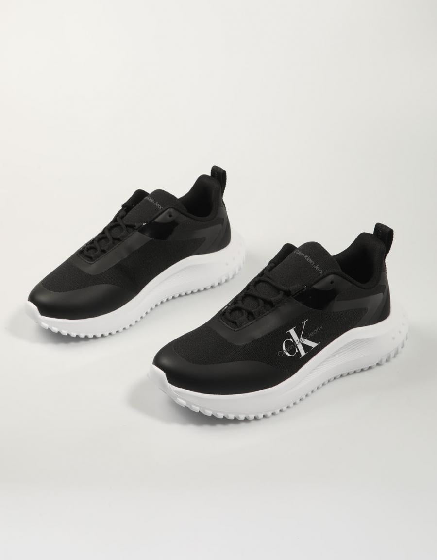 ZAPATILLAS CALVIN KLEIN EVA en color Negro