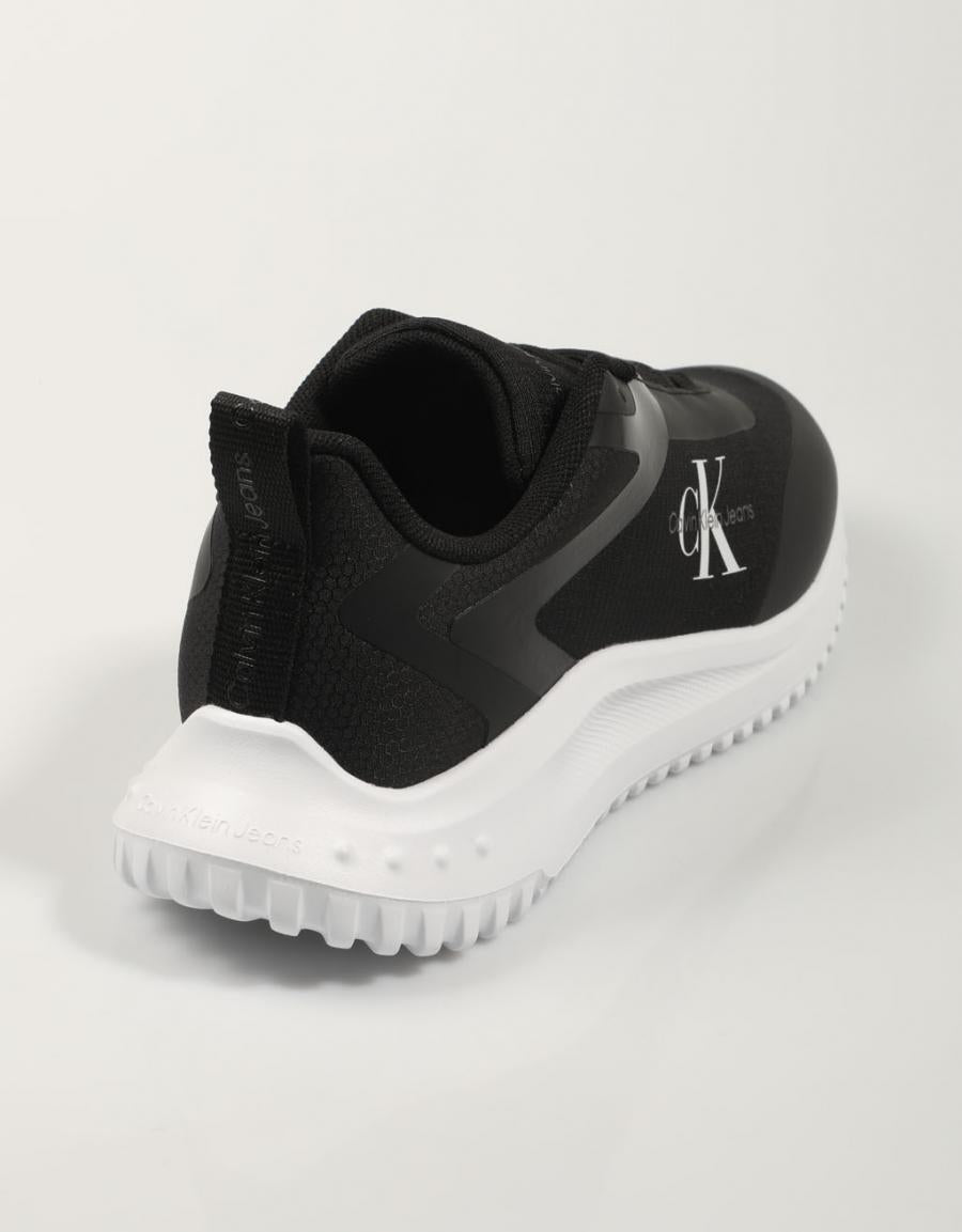 ZAPATILLAS CALVIN KLEIN EVA en color Negro