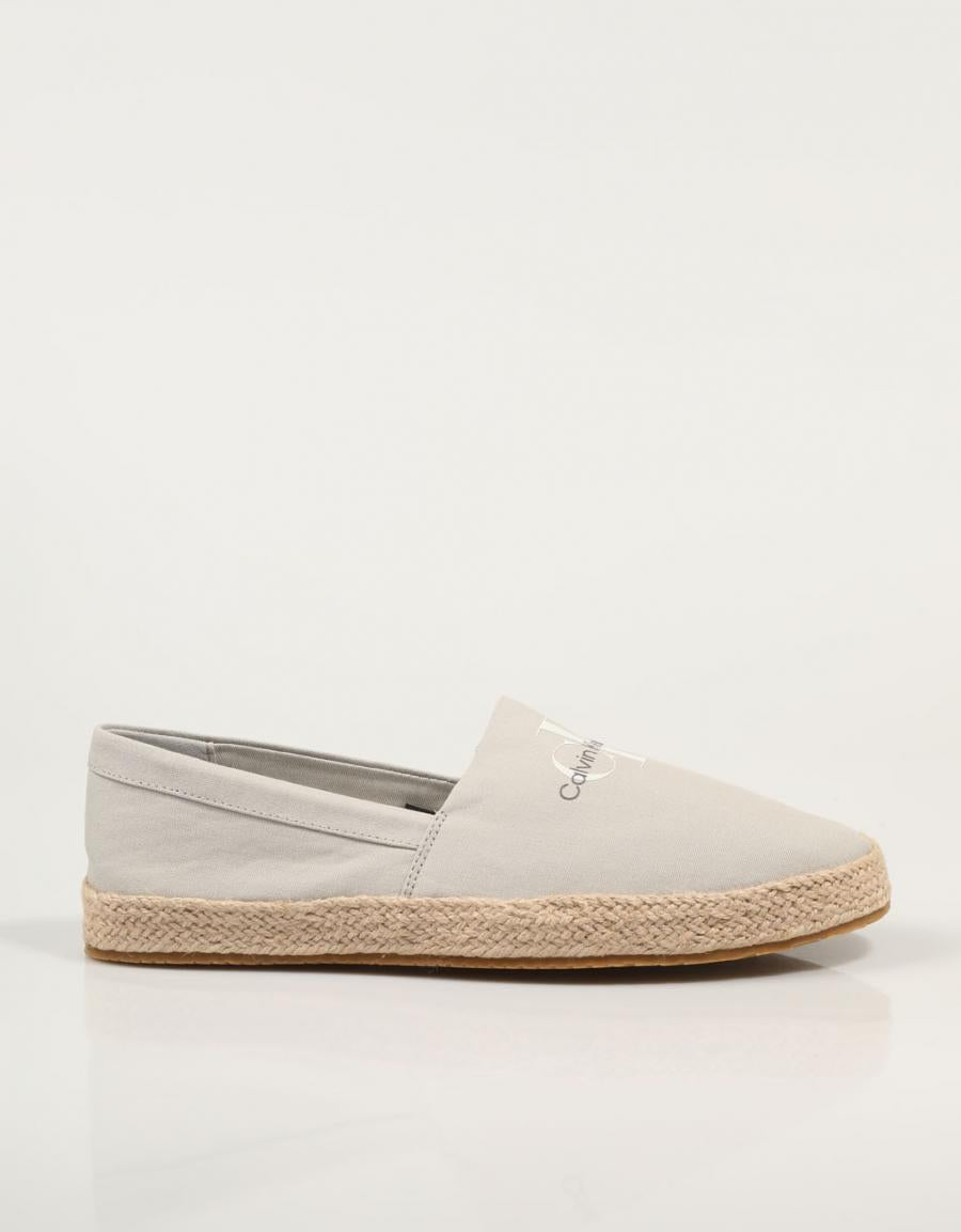 ESPARDEÑAS CALVIN KLEIN ESPADRILLE SLIPON ML en color Beige