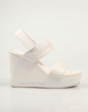 SANDALIAS CALVIN KLEIN WEDGE en color Blanco