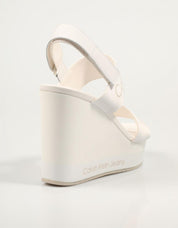 SANDALIAS CALVIN KLEIN WEDGE en color Blanco
