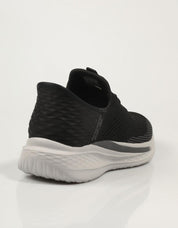 ZAPATILLAS SKECHERS SLADE QUINTO en color Negro