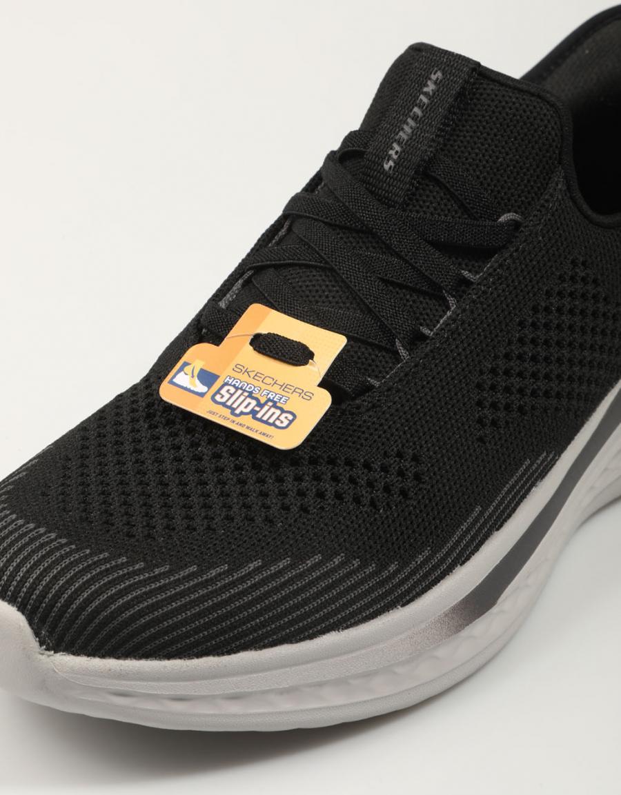 ZAPATILLAS SKECHERS SLADE QUINTO en color Negro