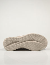 ZAPATILLAS SKECHERS SLADE ROYCE en color Taupe