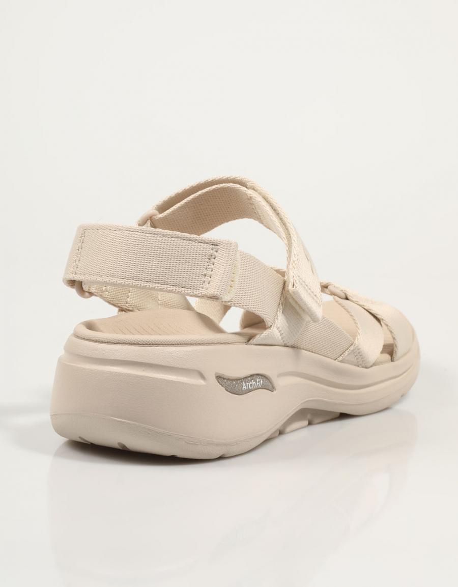 SANDALIAS SKECHERS GO WALK en color Beige