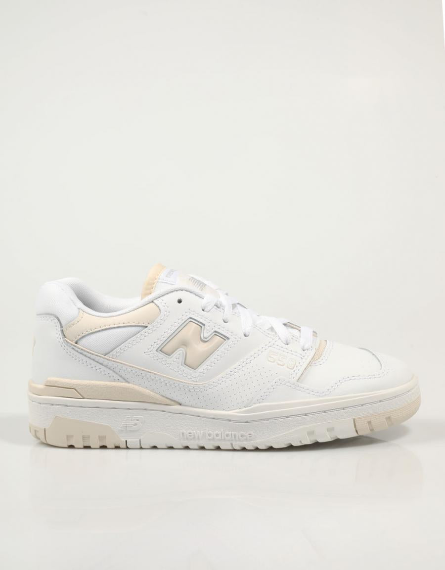 ZAPATILLAS NEW BALANCE BBW550 en color Blanco