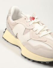 Tênis NEW BALANCE U327 em cinza