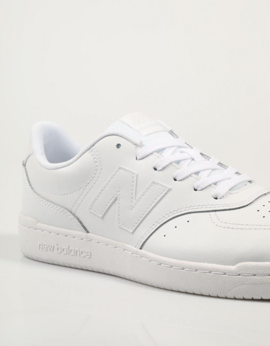 ZAPATILLAS NEW BALANCE BB80 en color Blanco