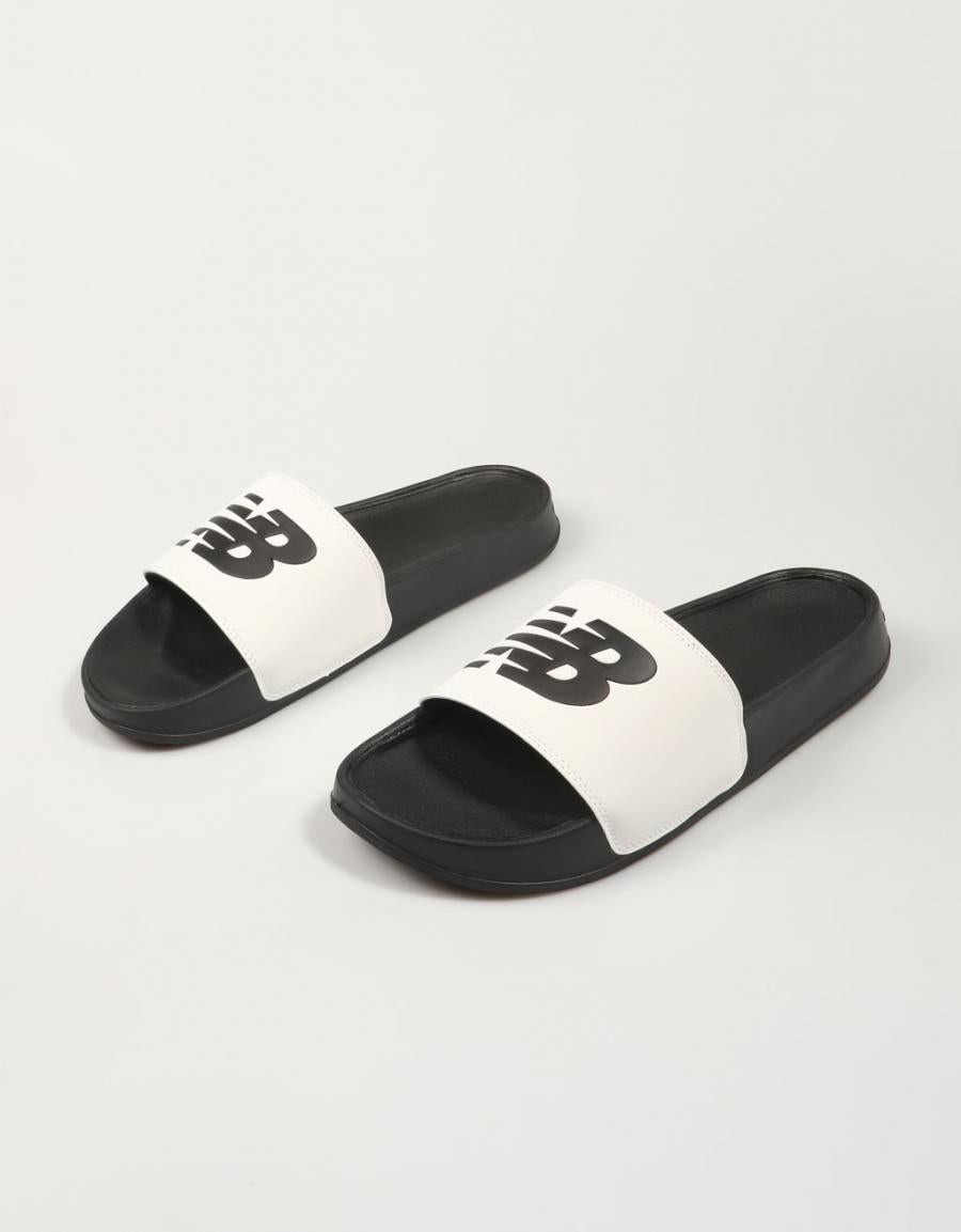 CHANCLAS NEW BALANCE SUF200 en color Blanco