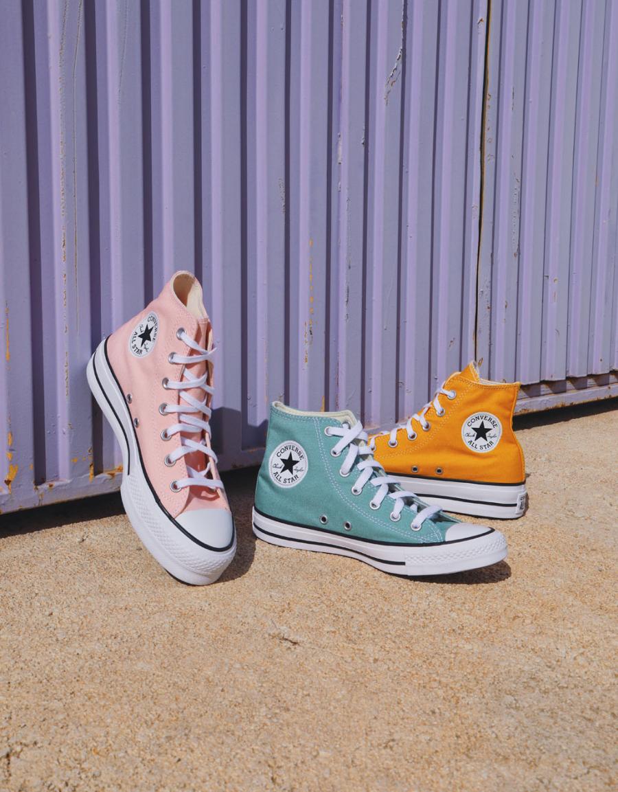 ZAPATILLAS CONVERSE CHUCK en color Rosa