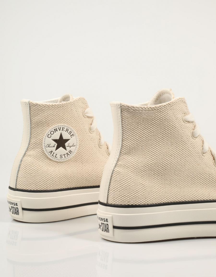 ZAPATILLAS CONVERSE CHUCK en color Beige