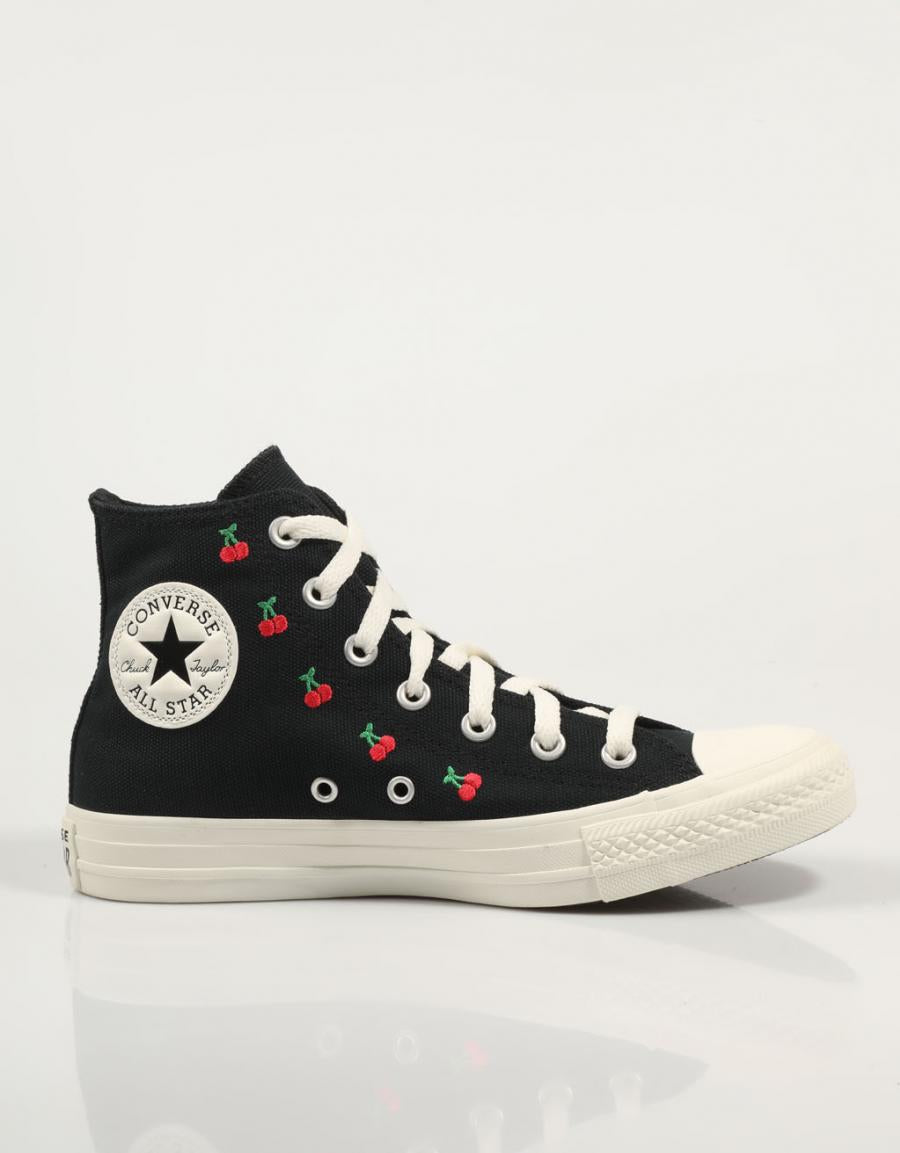 ZAPATILLAS CONVERSE CHUCK en color Negro