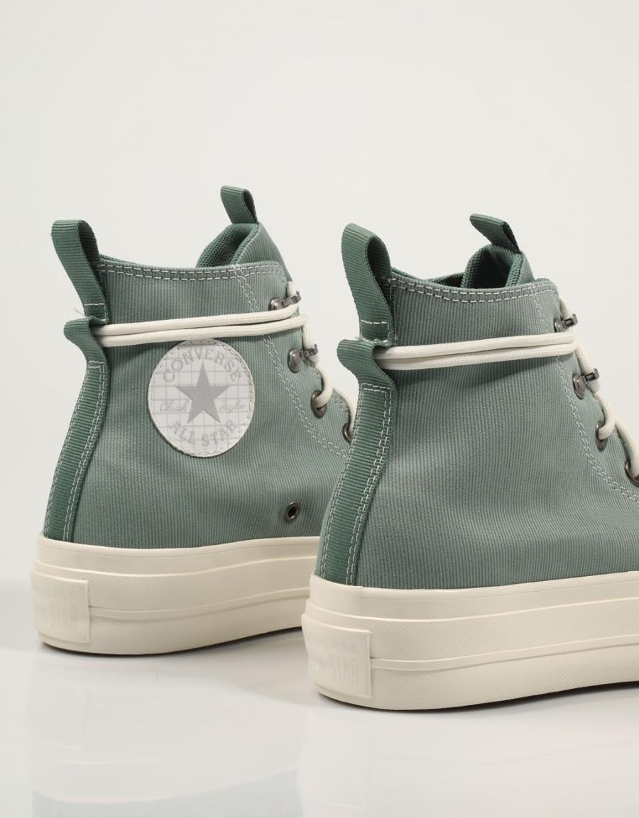 ZAPATILLAS CONVERSE CHUCK en color Verde