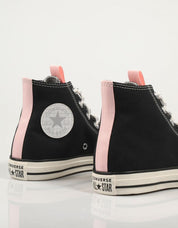 ZAPATILLAS CONVERSE CHUCK en color Negro