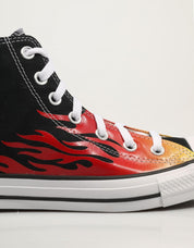 ZAPATILLAS CONVERSE CHUCK TAYLOR ALL STAR CLASSIC en color Negro