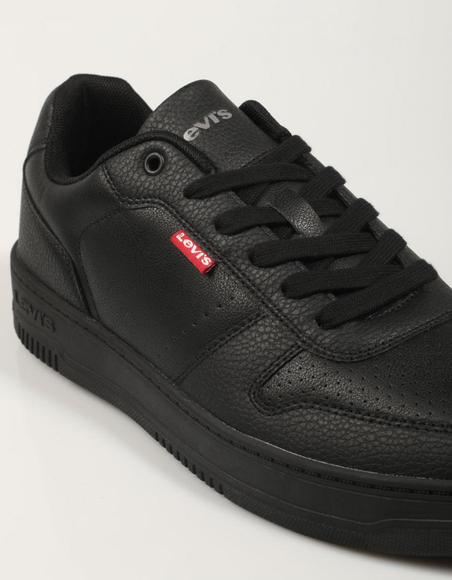 ZAPATILLAS LEVIS DRIVE en color Negro