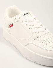 ZAPATILLAS LEVIS PAIGE en color Blanco