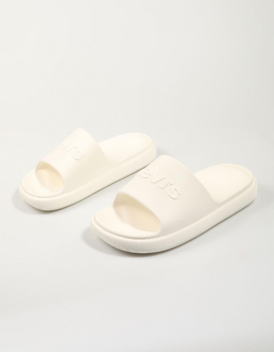 CHANCLAS LEVIS JUNE NEXT S en color Hielo