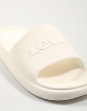 CHANCLAS LEVIS JUNE NEXT S en color Hielo