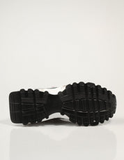 ZAPATILLAS EXE D190608 en color Negro