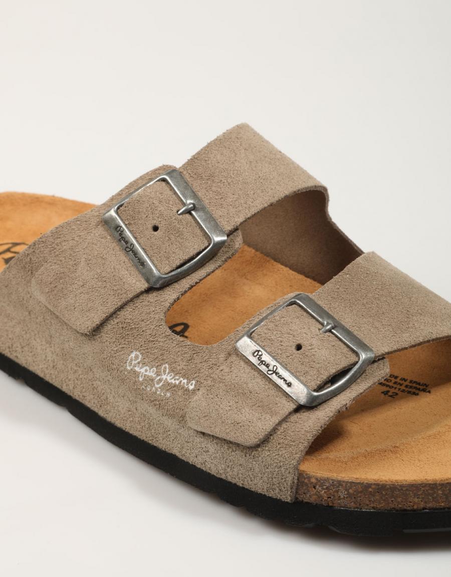 SANDALIAS PEPE JEANS BIO SUEDE M - PMS90112 en color Beige