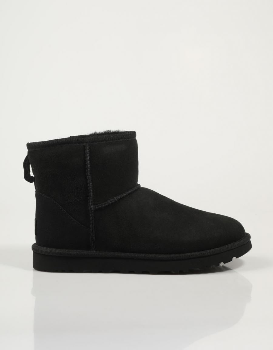 BOTINES UGG CLASSIC en color Negro