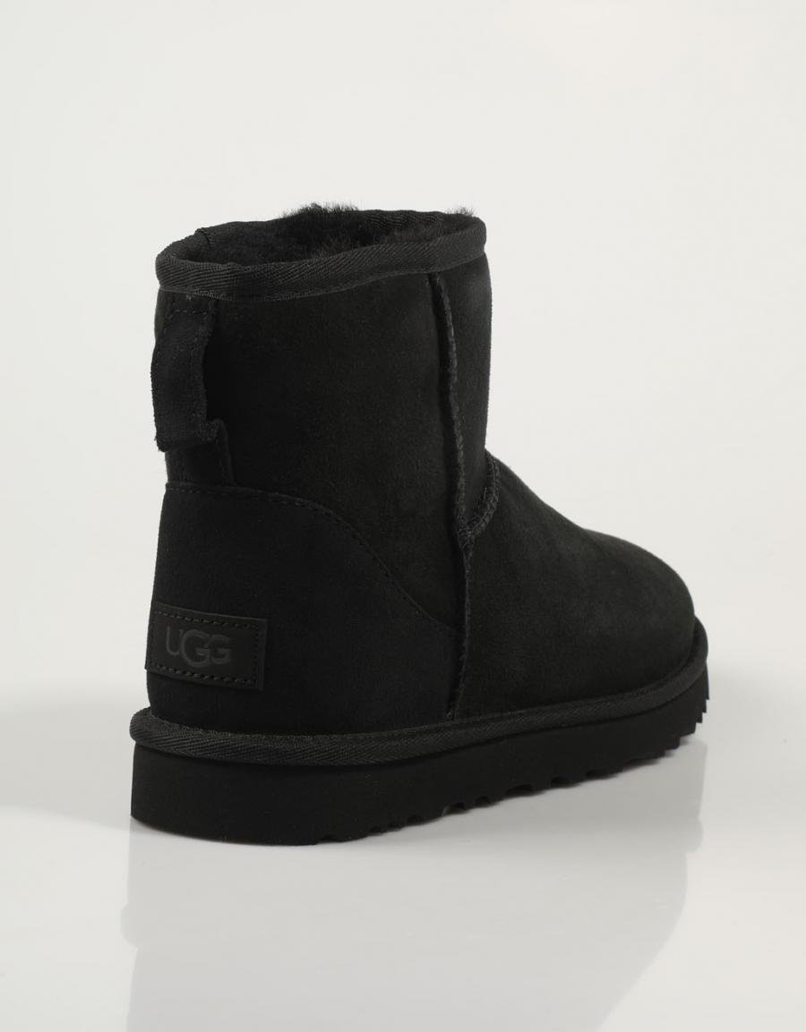 BOTINES UGG CLASSIC en color Negro