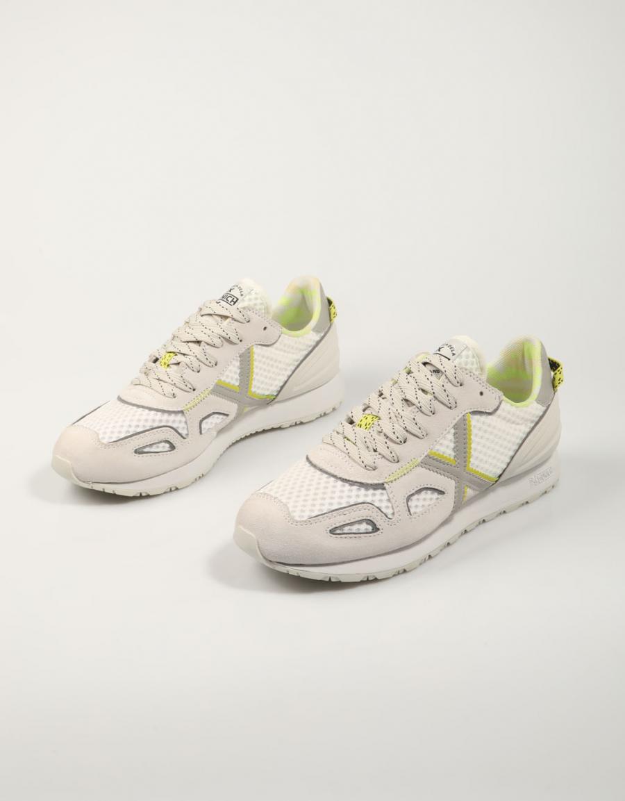 ZAPATILLAS MUNICH MASSANA EVO en color Gris