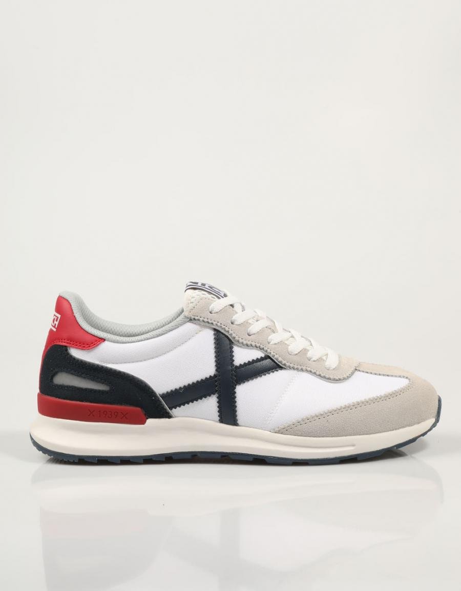 ZAPATILLAS MUNICH DYNAMO en color Blanco