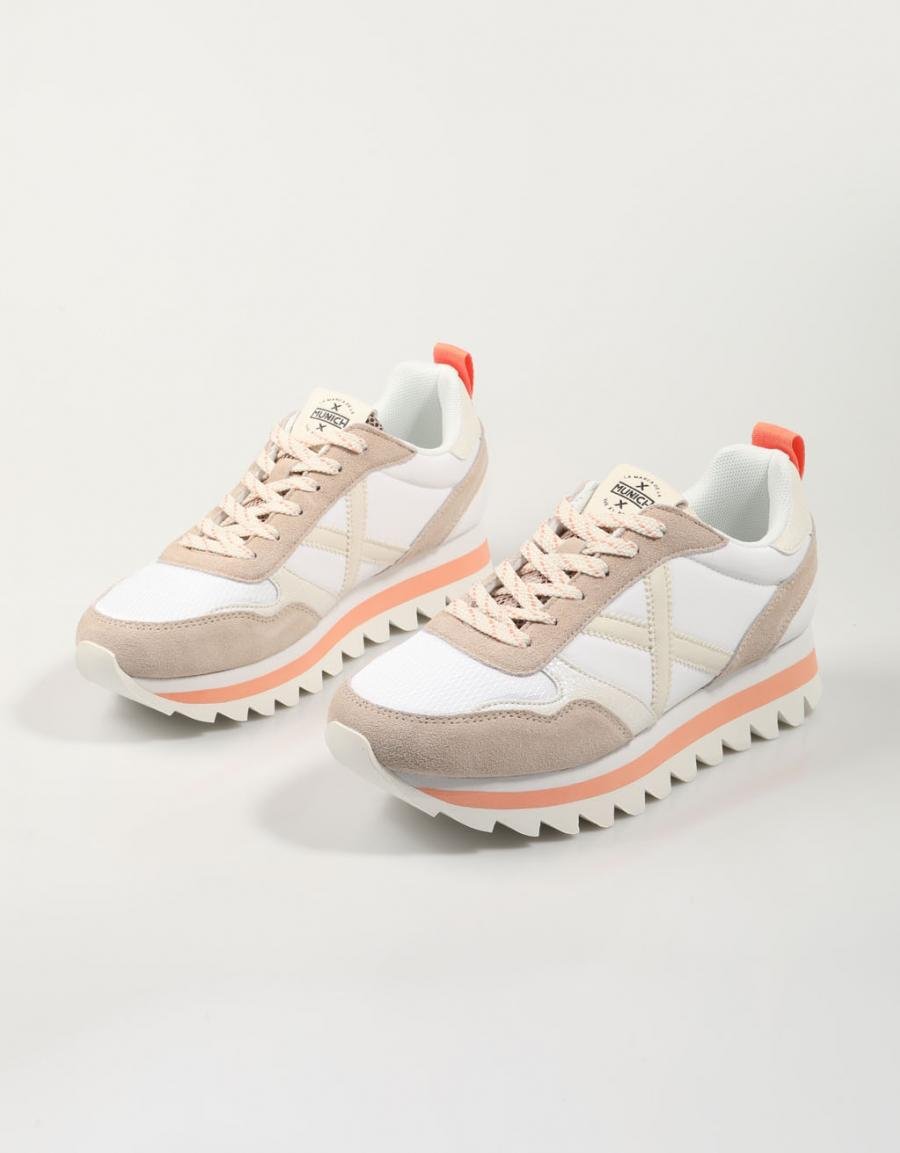 ZAPATILLAS MUNICH RIPPLE en color Blanco