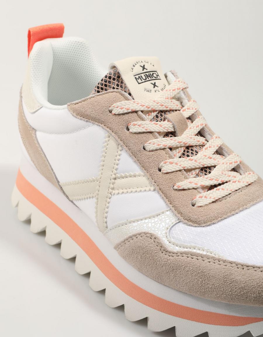 ZAPATILLAS MUNICH RIPPLE en color Blanco